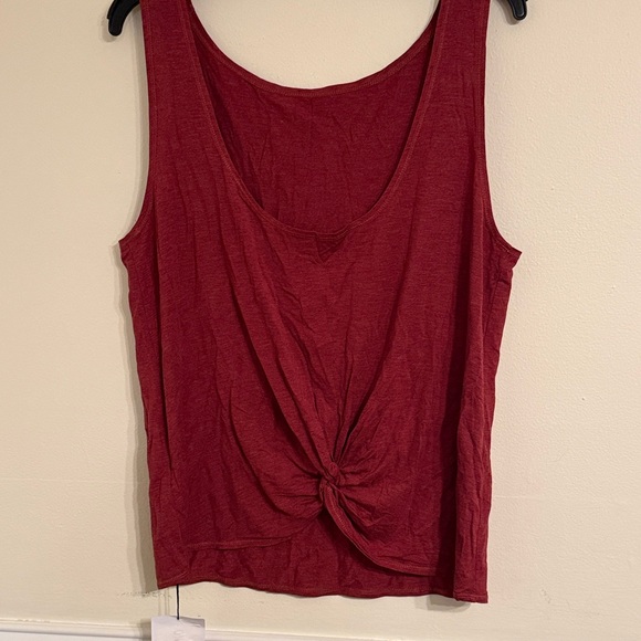 ZYIA Tops - ZYIA Women's Burgundy Twist Tank Top